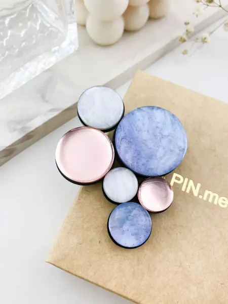 PINmePIN Брошь Гроздь