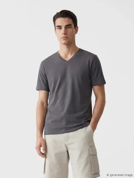 LC Waikiki Мужская футболка slim fit из джерси с V-образным вырезом