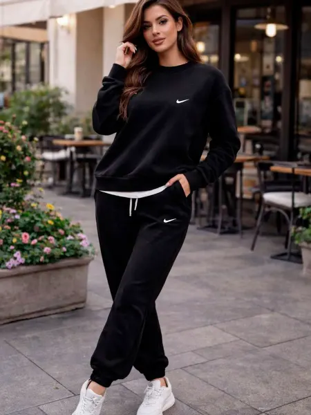 LILI STYLE Спортивный костюм