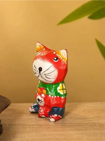 Деревянные котики — уютный интерьерный сувенир