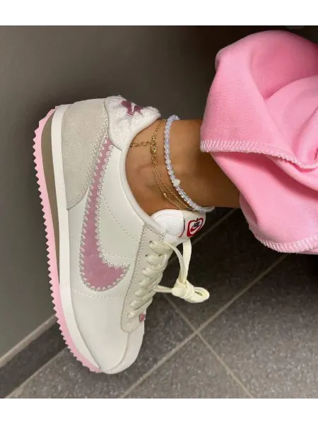 Nike Спортивные кроссовки