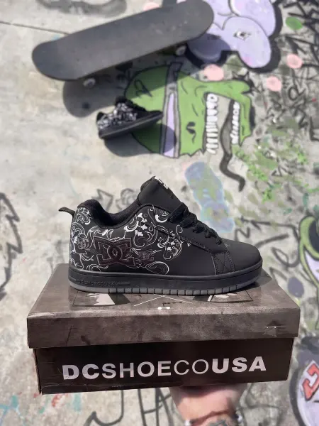 DC Shoes Кроссовки DС Shoes