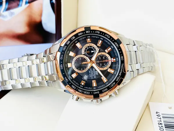 CASIOНаручные часы Edifice