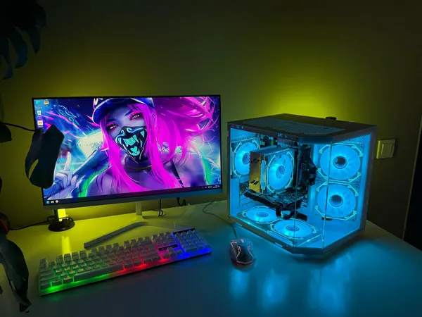 Игровой ПК White M с Монитором 24"100Гц, процессор Intel i7, видеокарта AMD Radeon RX 580, SSD 512 Гб, 16 ram