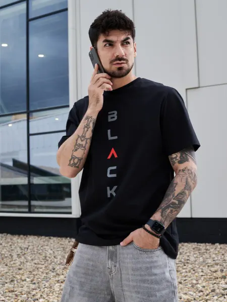BlackMoon Футболка с принтом