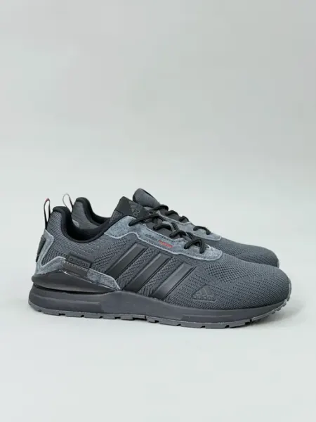 Adidas Кроссовки