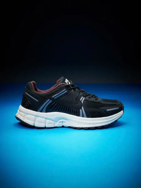 Кроссовки мужские NIKE для тренировки