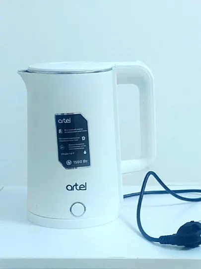 Электрочайник Artel KE-204