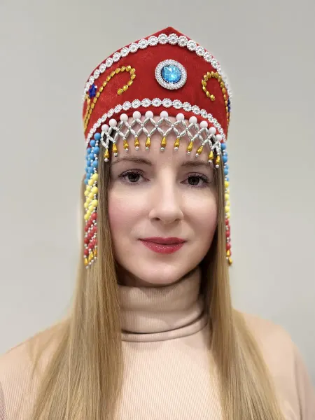 Folky Кокошник русский народный бархатный из золота, бисера и бус