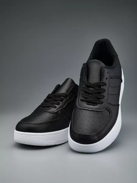 A&M shoes Кроссовки черные кожаные