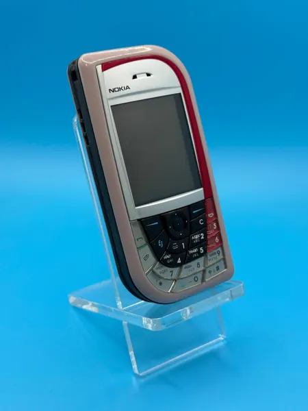 Мобильный телефон Nokia 7610