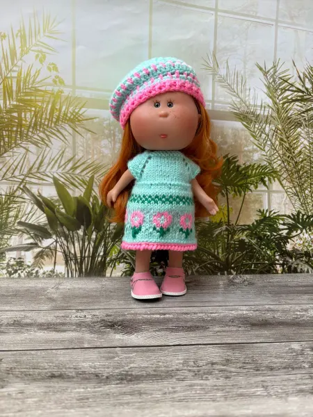 Doll Up Одежда для куклы литл Миа, 23 см платье, берет