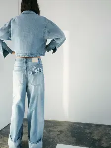 Джинсы Befree baggy fit со средней посадкой и вышивкой