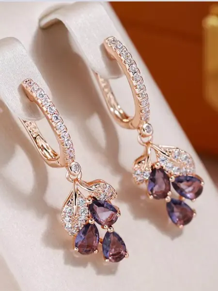 World of beauty Серьги бижутерия под золото с камнями