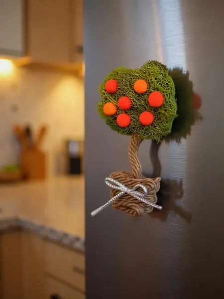 EvgeRina Decor Деревянный магнит со мхом — декор и сувенир для холодильника