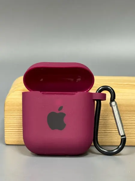 Чехол для AirPods 1 2 силиконовый с яблоком