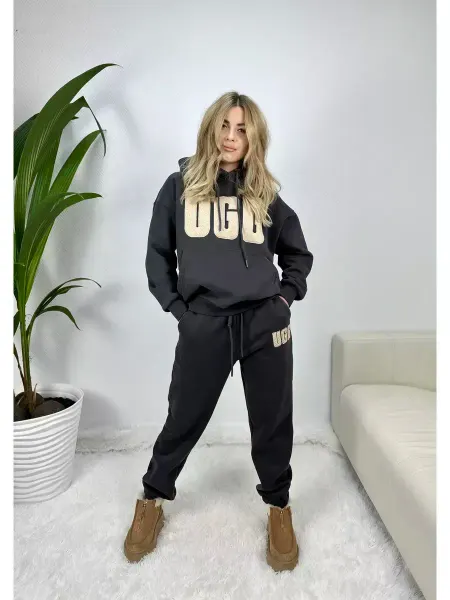 Eria store Спортивный костюм теплый с капюшоном UGG УГГ оверсайз