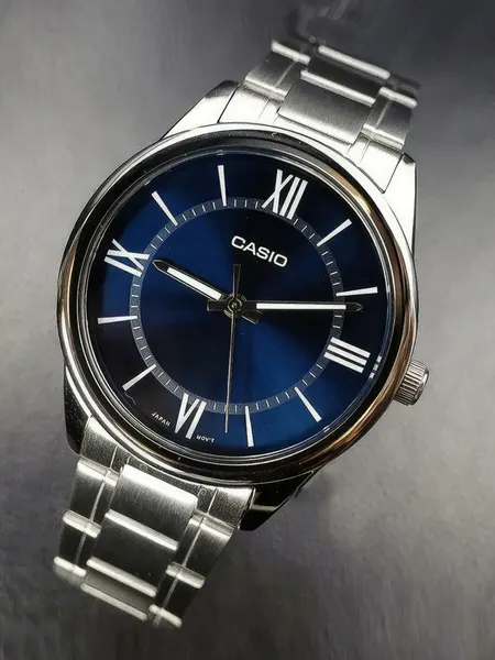 CASIOНаручные часы
