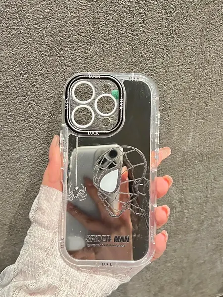 Чехол О'кейси, для iPhone 16 Pro, зеркальный, с принтом, защита камеры