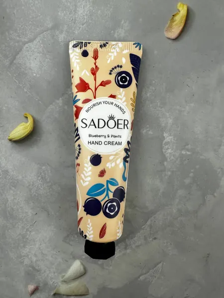Крем для рук Sadoer Blueberry, 30г