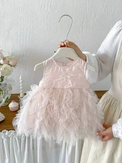 Нарядное розовое платье для девочек с мягким фатином