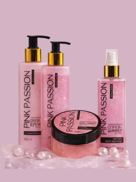 Подарочный набор Pink Passion 4 в 1 для ухода за телом и лицом