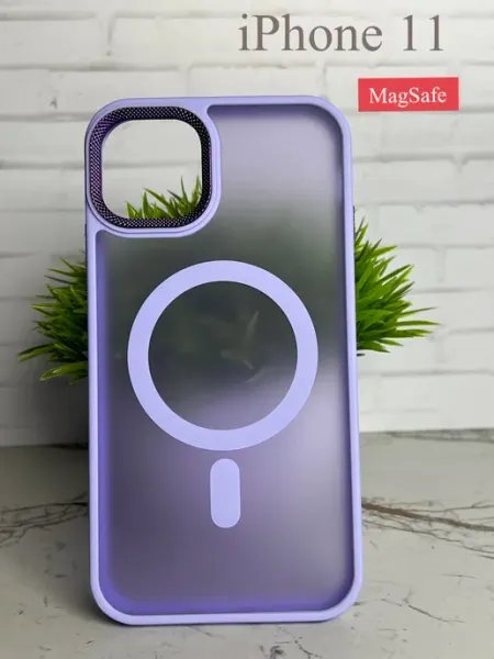 Чехол на iphone 11 с magsafe HasStyle