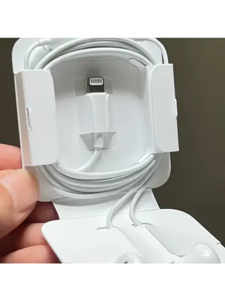 Наушники iPhone Lightning Плоские Проводные