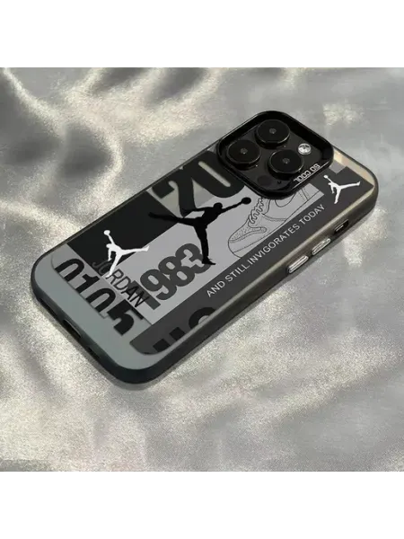 Чехол на IPHONE 13 14 чёрный аир Джордан
