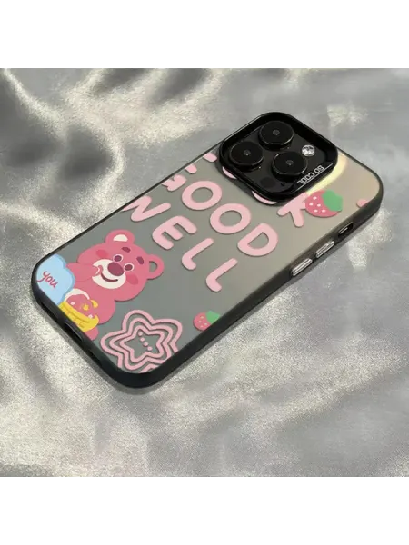 Чехол на IPHONE 13 чёрный медве стравберй