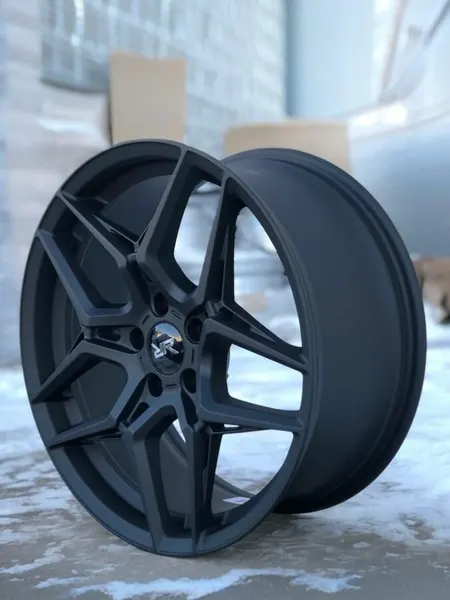 Диски автомобильные RR CSSYA5794 19*8,5 5*108 ET36 65,1 BLK/M