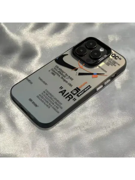 Чехол на IPHONE 15 чёрный КК АИР