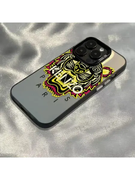 Чехол на IPHONE 15 чёрный кензо тигер