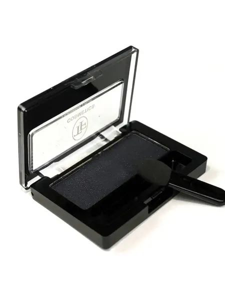 Тени для век Expertcolor Eyeshadow Iconic 174 черный оникс