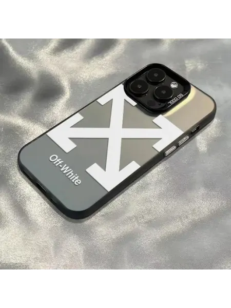 Чехол на IPHONE 15 чёрный ДАТЕ Офф-вите