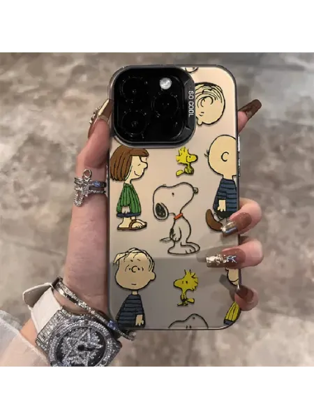 Чехол на IPHONE 11 чёрный пер карикатурас