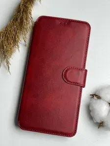 Чехол книжка для Xiaomi Redmi 10C / POCO C40 кожаный с магнитной застежкой / Редми 10Ц / Поко С40 с хлястиком , с функцией подставки , красный