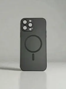 Чехол на iPhone 13pro max с MagSafe для беспроводной зарядки с защитой камеры черный