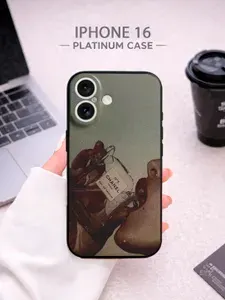 Чехол на iphone 16 айфон 16 с принтом