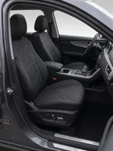 Чехлы для Хендай Элантра 4 (2006-2010) / ПИЛОТ авточехлы на сиденья Hyundai Elantra IV (HD), черный