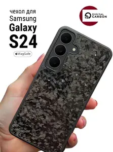 Чехол для телефона с вставкой из карбона для Samsung Galaxy S24 серебристый с Magsafe. Digital Carbon