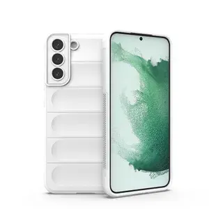 Противоударный чехол Flexible Case для Samsung Galaxy S22+ (белый)