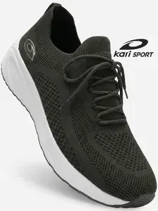 Кроссовки Kari