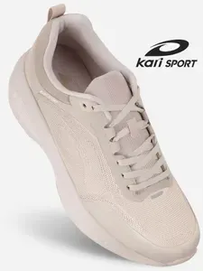 Кроссовки Kari