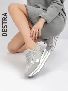 Кроссовки DeSTRA на платформе