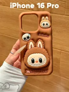 Чехол на iPhone 16 Pro с принтом Лабубу