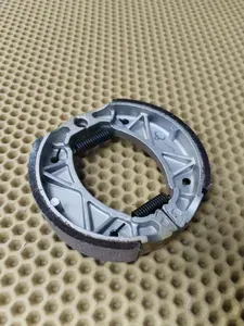 Колодки барабанного тормоза Yamaha Jog 3KJ/ 5BM/ Stels