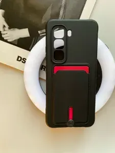 Чехол на Infinix Hot 50 Pro черный с карманом для банковской карты.