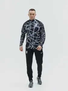 Костюм спортивный