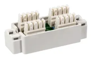 Проходной адаптер кат.5E бел. Lanmaster (TWT-CN110UTP5E)